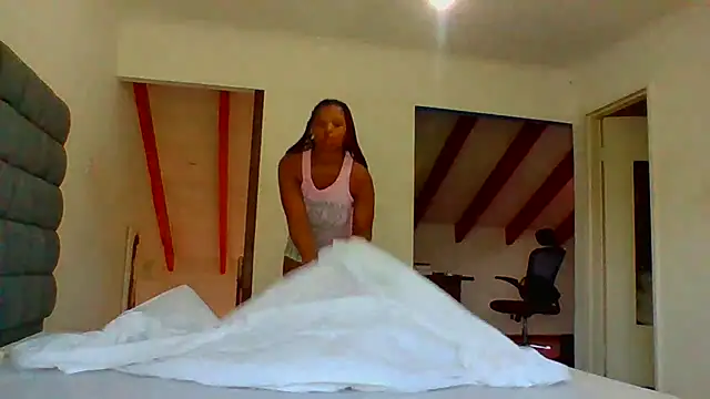 NickyBabes online show from 2, 12, 2025