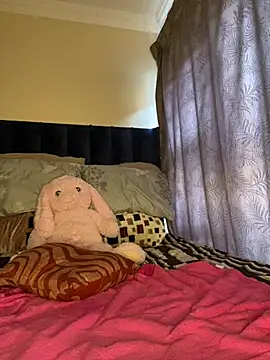 NickyBabes online show from 23, 7, 2026