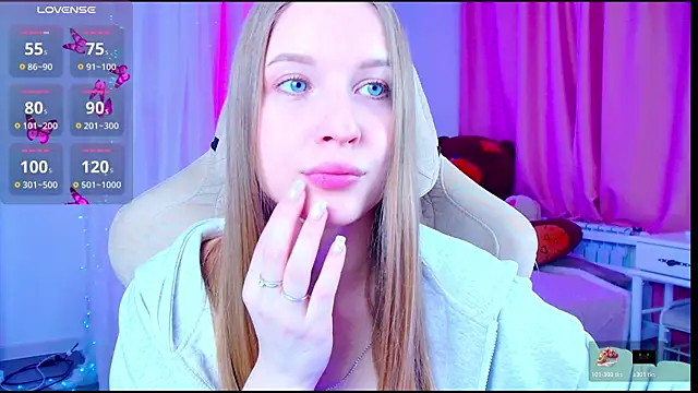 CuteMousee online show from 5, 4, 2026