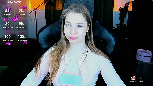 CuteMousee online show from 10, 3, 2026