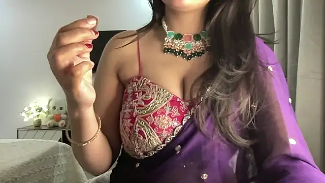 Wild Fantasy 7 online show from 22, 10, 2025