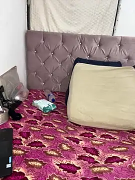 Nadia-melej online show from 12, 4, 2026