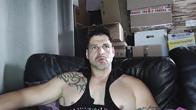 XxBigboybandxX online show from 26, 4, 2026