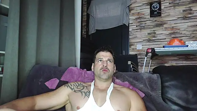 XxBigboybandxX online show from 14, 11, 2025