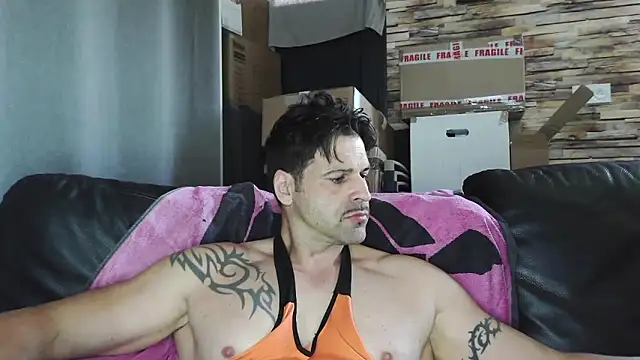 XxBigboybandxX online show from 17, 4, 2026