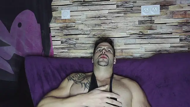 XxBigboybandxX online show from 26, 1, 2025