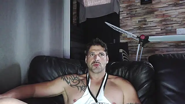 XxBigboybandxX online show from 24, 10, 2025