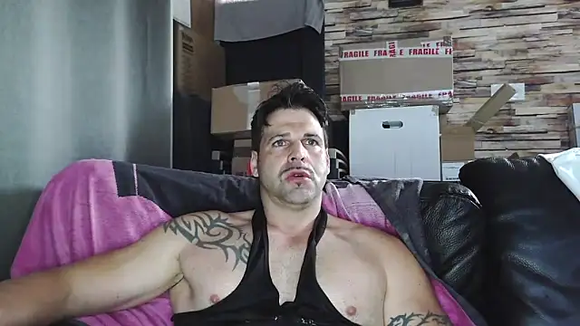 XxBigboybandxX online show from 14, 4, 2026