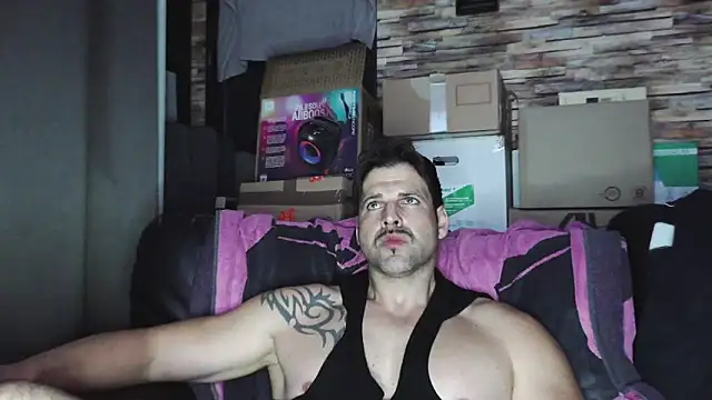 XxBigboybandxX online show from 28, 2, 2026