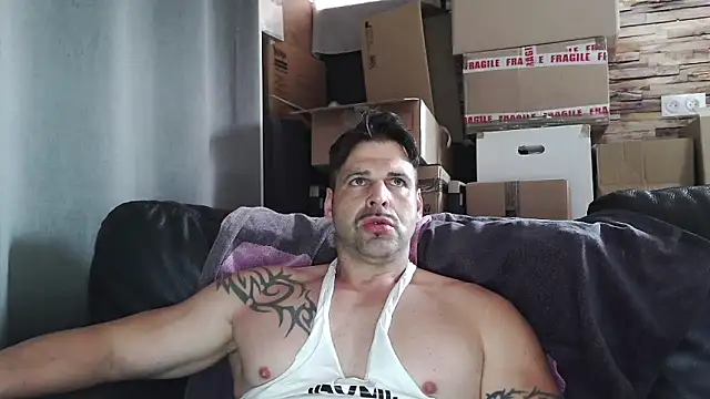 XxBigboybandxX online show from 22, 4, 2026