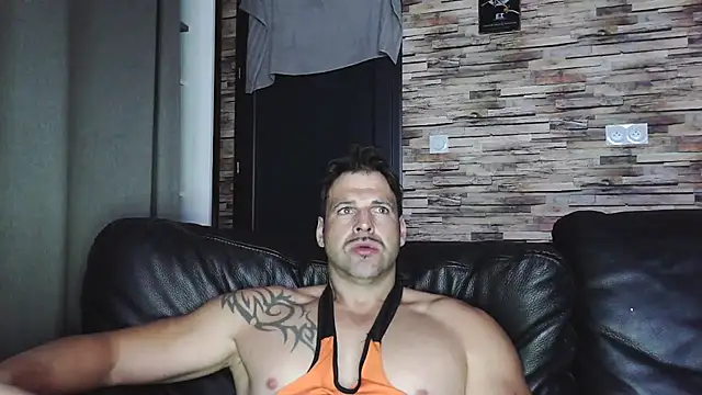 XxBigboybandxX online show from 16, 10, 2025