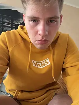 CDLukeLucy420 online show from 7, 10, 2025