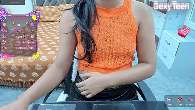 SEXYTEEN0 online show from 18, 9, 2025