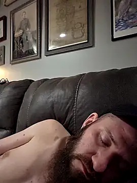 Icebearsticlese online show from 11, 4, 2026