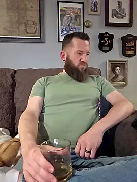 Icebearsticlese online show from 3, 4, 2026