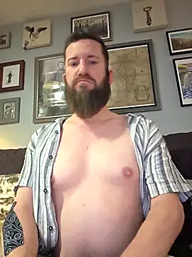 Icebearsticlese online show from 12, 4, 2026