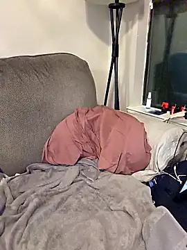 Icebearsticlese online show from 26, 3, 2026