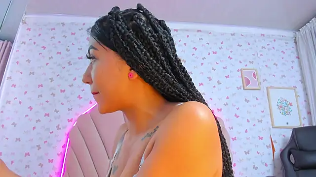 ashlyleee  online show from 27, 12, 2024