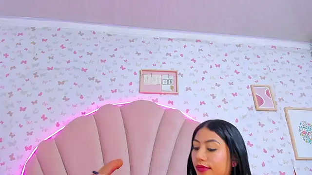 ashlyleee  online show from 17, 12, 2024