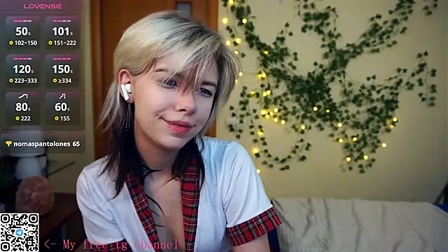 Snapshot of EngelAlman chatting on 28, 11, 2025 EngelAlman online show from 28, 11, 2025