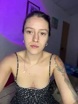 Ginger Foxy online show from 7, 6, 2026