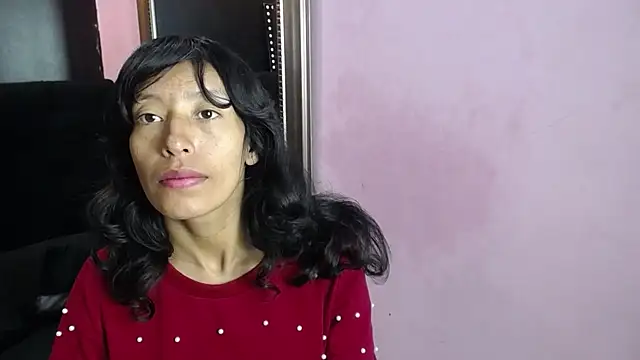 karolinee 66  online show from 15, 10, 2025