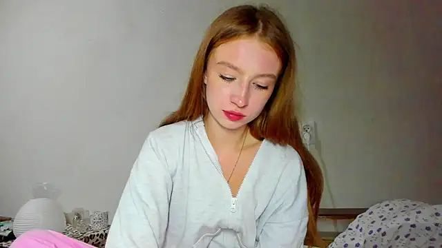 minidivaa  online show from 11, 7, 2026