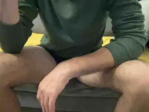 4small4inchlol online show from 4, 4, 2026