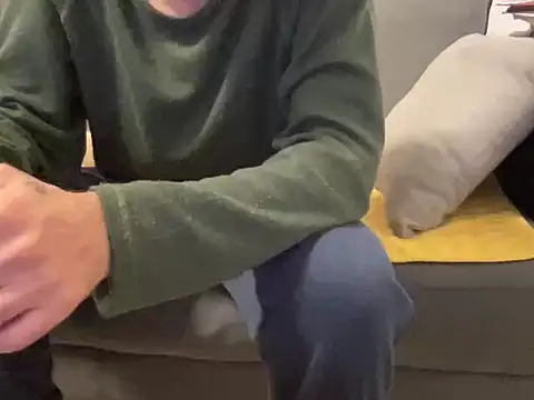 4small4inchlol online show from 18, 1, 2026