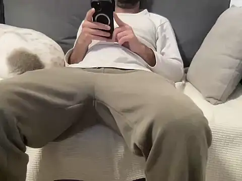 4small4inchlol online show from 14, 3, 2026