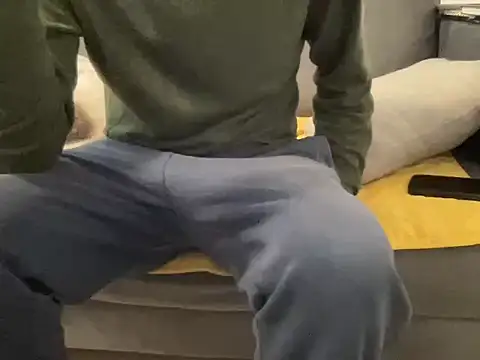 4small4inchlol online show from 10, 4, 2026