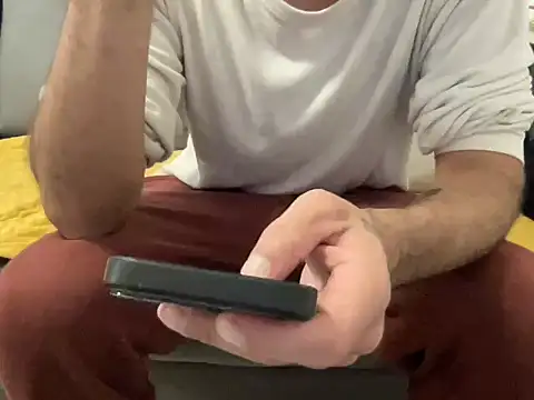 4small4inchlol online show from 1, 12, 2025