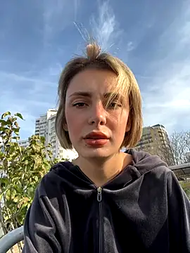 SandraCarter online show from 21, 11, 2025