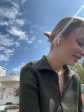 SandraCarter online show from 15, 4, 2026