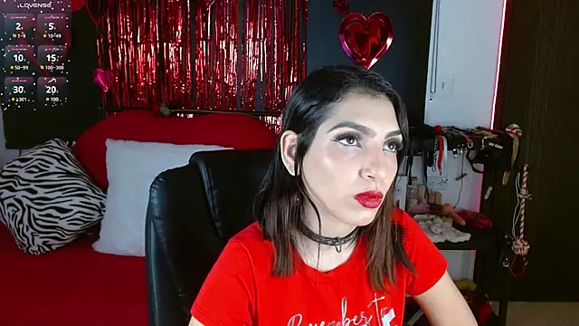 Carolaine69  online show from 18, 2, 2025