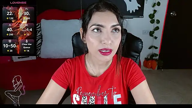 Carolaine69  online show from 16, 10, 2025