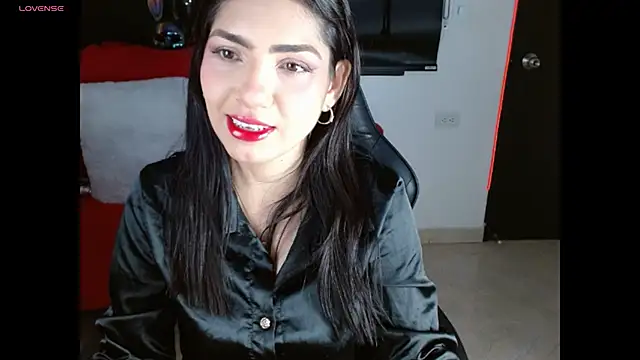 Snapshot of Carolaine69_ chatting on 30, 6, 2026 Carolaine69 online show from 30, 6, 2026