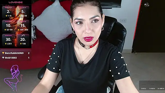 Carolaine69  online show from 9, 1, 2026