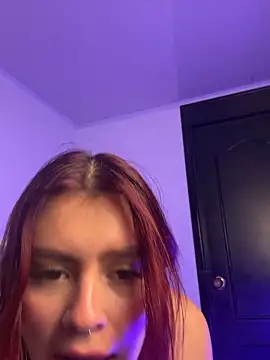 Isa smeraldy online show from 22, 3, 2026