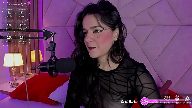 Snapshot of ValerieKay_ chatting on 4, 10, 2025 ValerieKay online show from 4, 10, 2025