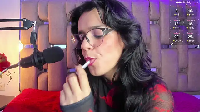 Snapshot of ValerieKay_ chatting on 22, 3, 2025 ValerieKay online show from 22, 3, 2025