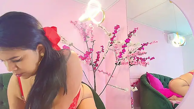 Snapshot of almendraevans chatting on 18, 3, 2025 almendraevans online show from 18, 3, 2025