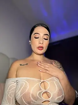 Libia James online show from 8, 7, 2026