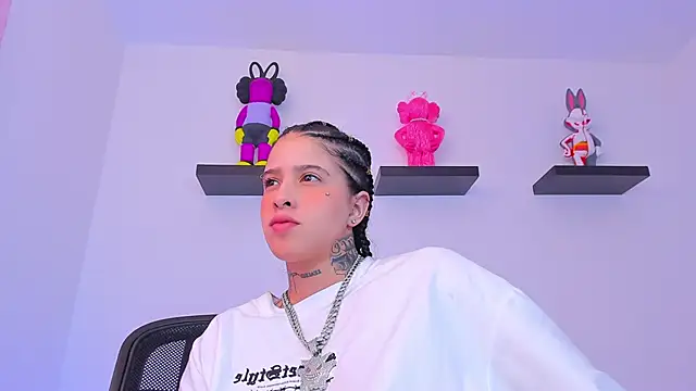 Snapshot of Gangster_Girl chatting on 28, 2, 2025 Gangster Girl online show from 28, 2, 2025