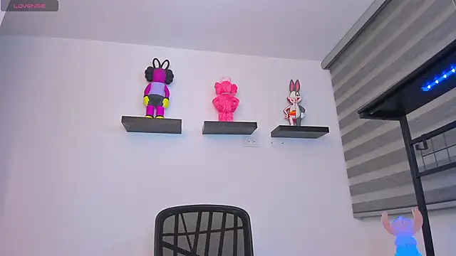 Gangster Girl online show from 8, 1, 2026