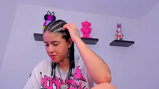 Snapshot of Gangster_Girl chatting on 12, 2, 2025 Gangster Girl online show from 12, 2, 2025