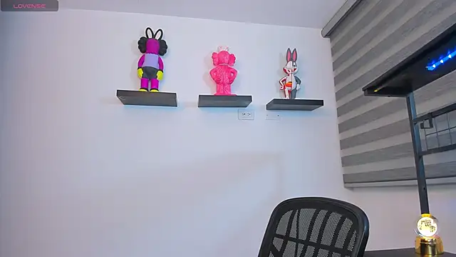 Gangster Girl online show from 17, 2, 2026