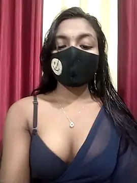 Snapshot of Myra-sen chatting on 2, 11, 2025 Myra-sen online show from 2, 11, 2025