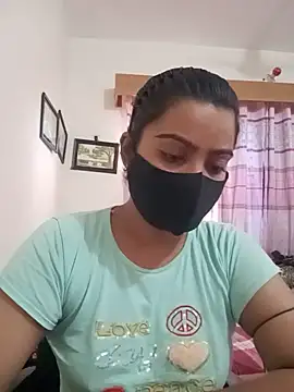 Snapshot of Amisha-2 chatting on 6, 6, 2026 Amisha-2 online show from 6, 6, 2026