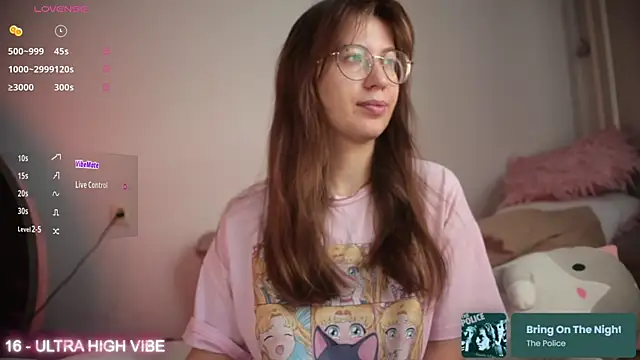 Snapshot of ms_allison_w chatting on 4, 10, 2025 ms allison w online show from 4, 10, 2025